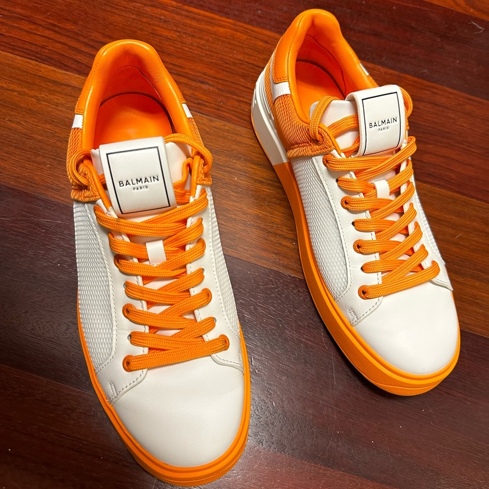 Balmain White and Orange Leather Low-Top Sneakers